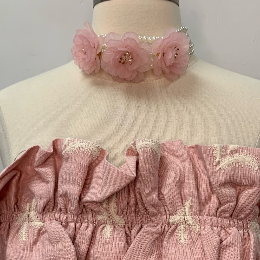 New Necklace Choker resin flowers with faux pearls beaded Coquette cottage